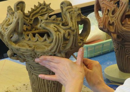 縄文土器をつくろう!(火焔土器・オリジナル土器)